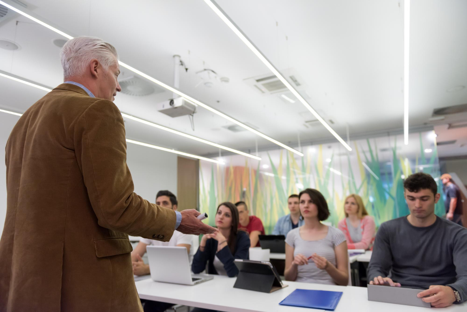 Conferenza e formazione docenti Oxford Institutes